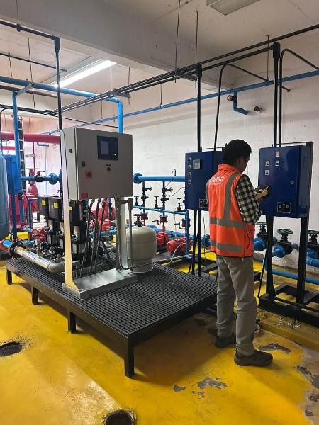 Planta de emergencia instalada por Eléctrica Villa